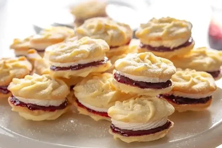 Wiener Plätzchen, die auf der Zunge Zergehen – Eine Gaumenfreude der Besonderen Art