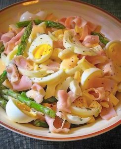 Spargelsalat
