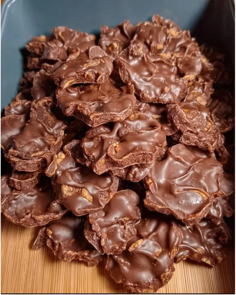 Selbstgemachte Choco-Crossies mit Schokolade und knusprigen Zutaten